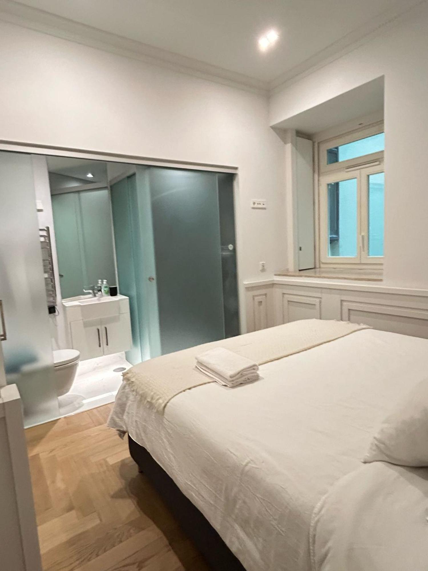 Suite In Shared House In Downtown Lisbon Bagian luar foto